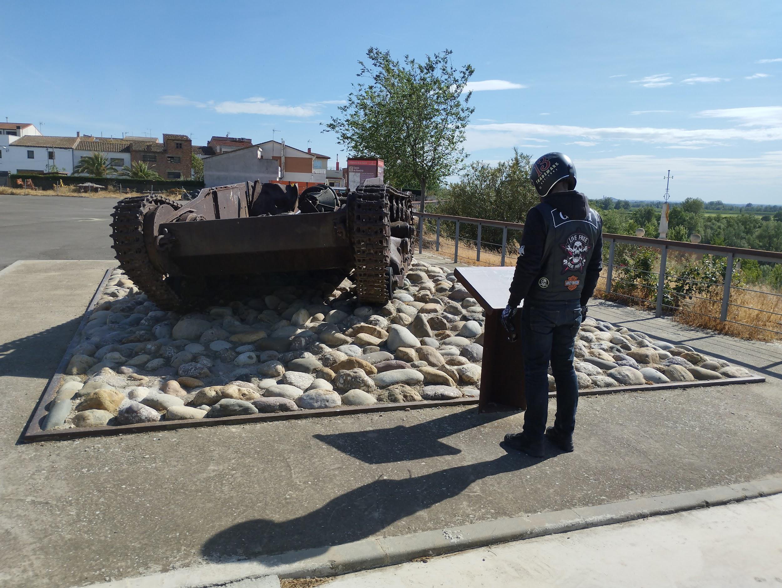 TRINCHERAS RUN 2 TANQUE