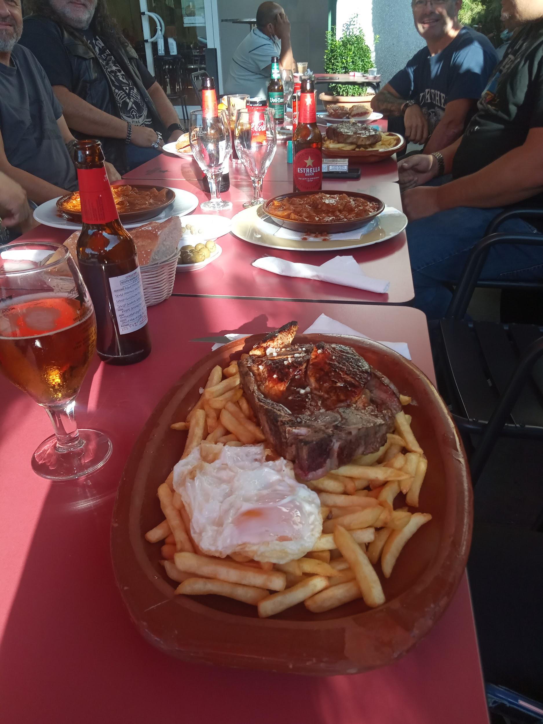 Reponiendo fuerzas Reponiendo fuerzas