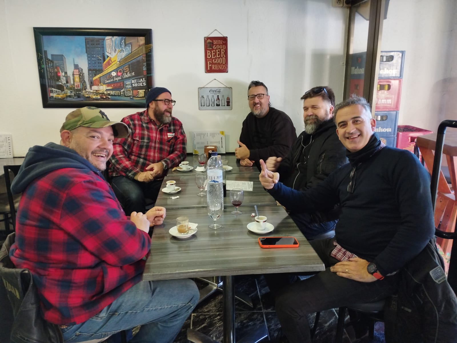 Almuerzo con buena gente Almuerzo con buena gente