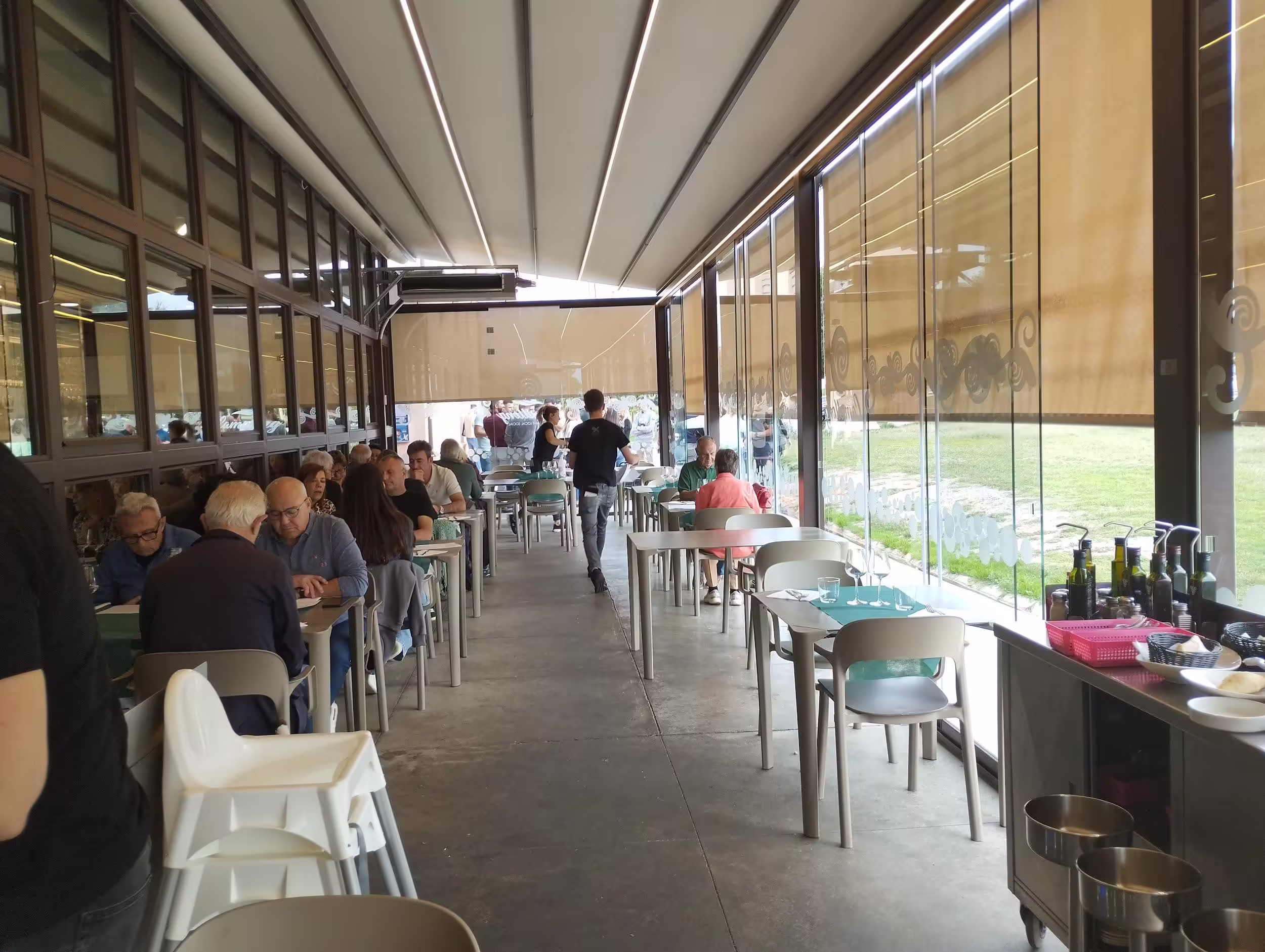 También está la terraza climatizada También está la terraza climatizada