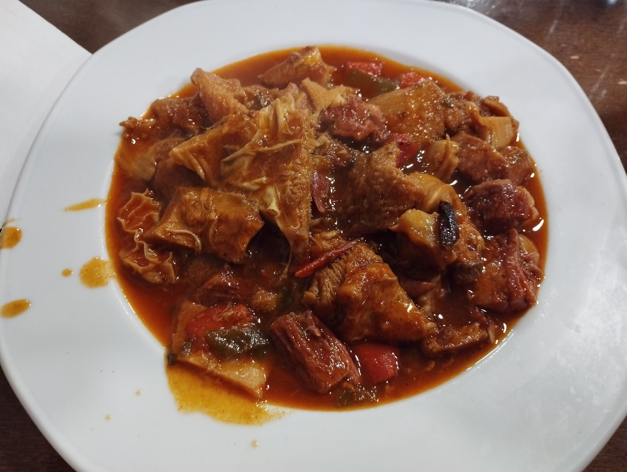 Los callos melosos bien cocidos con algo de picante pero sin pasarse Los callos melosos bien cocidos con algo de picante pero sin pasarse