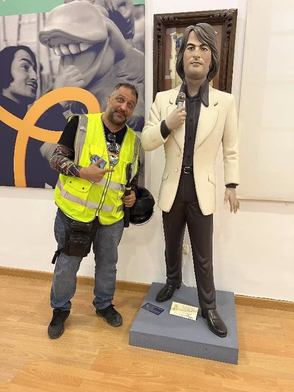 Marcos con el más grande Marcos con el más grande