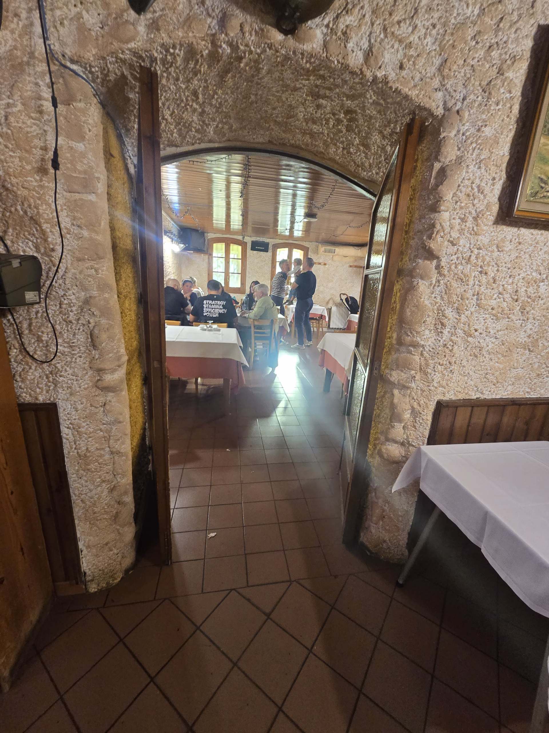 Hay sitio en el interior pero preferimos ir a la terraza Hay sitio en el interior pero preferimos ir a la terraza