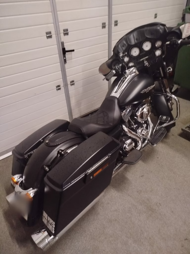 ómo cambiar el aceite de una horquilla de una Street Glide