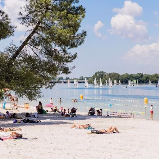 Las playas de Le Lac de Bordeaux, ni tan mal. Las playas de Le Lac de Bordeaux, ni tan mal.